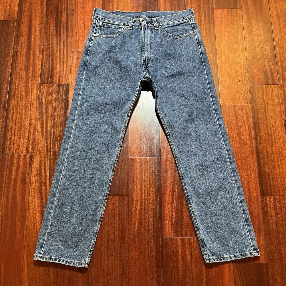 Levis Jeans Mens 34x30 Blue Medium Wash 100% Cotton Regular Fit TRUE TO SIZE EUC